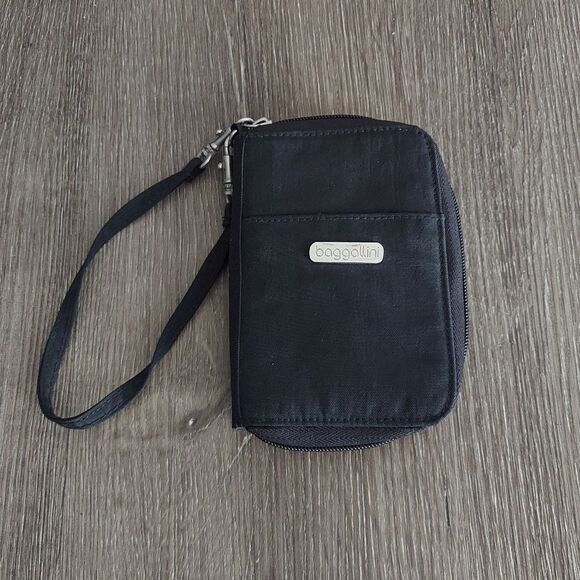 Baggallini Black Nylon Zip Wristlet Wallet ID Credit Card Holder - Picture 1 of 6